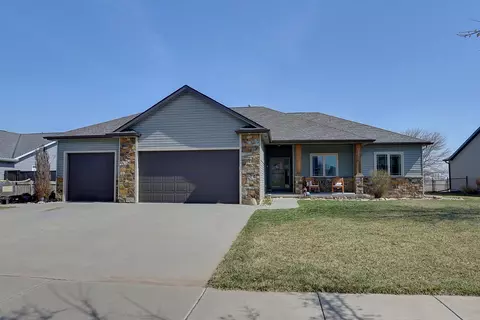 10020 N 152nd St, Waverly, NE 68462