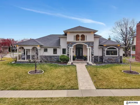 3500 Potomac Ln, Lincoln, NE 68516