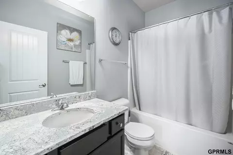 16604 Weber St, Bennington, NE 68007 photo 17