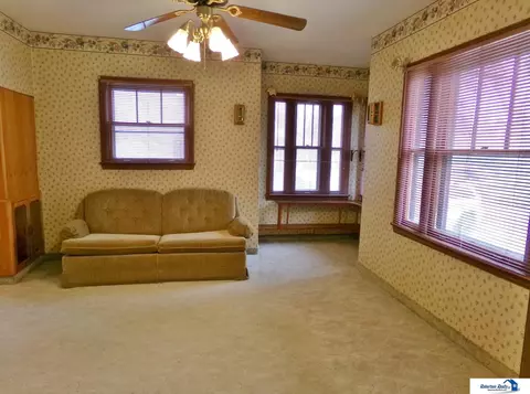 1211 Elk St, Beatrice, NE 68310 photo 6