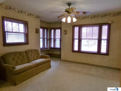 1211 Elk St, Beatrice, NE 68310 photo 7