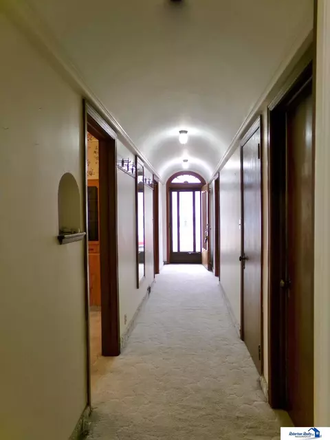 1211 Elk St, Beatrice, NE 68310 photo 5