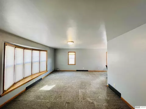 1004 Hillcrest Rd, Wayne, NE 68787 photo 4