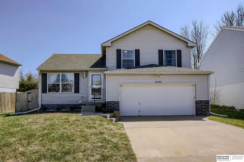 12945 Nebraska Ave, Omaha, NE 68164