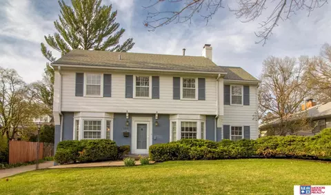 2830 Woodsdale Blvd, Lincoln, NE 68502