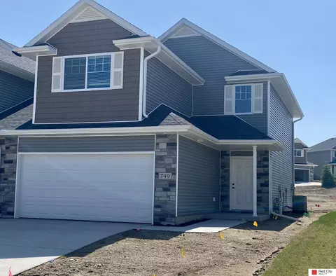 749 Quiver Ln, Lincoln, NE 68512