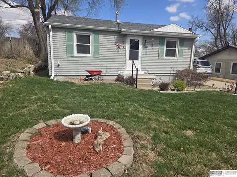 1608 Valley St, Plattsmouth, NE 68048