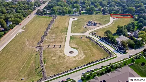 2355 Summertime Ct, Lincoln, NE 68512