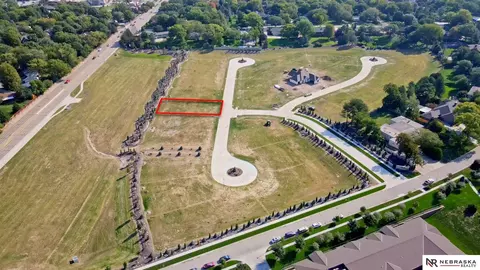 2300 Springtime Ct, Lincoln, NE 68512