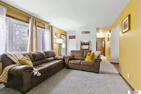 360 Robert Rd, Malcolm, NE 68402 photo 4