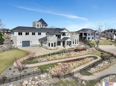 626 Red Tail Ln, Ashland, NE 68003