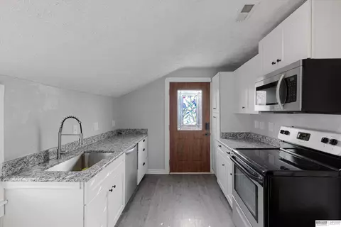 Kitchen - 160 Cedar St, Springfield, NE 68059 photo 2 of 2