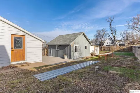 Exterior - 160 Cedar St, Springfield, NE 68059 photo 5 of 8