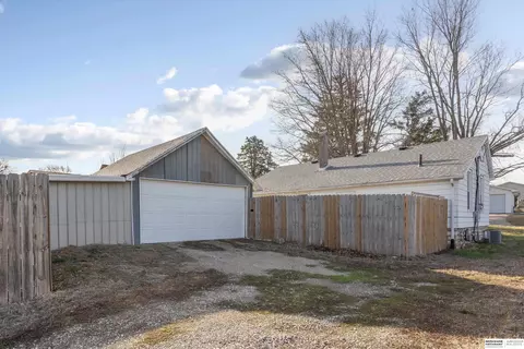 Exterior - 160 Cedar St, Springfield, NE 68059 photo 8 of 8