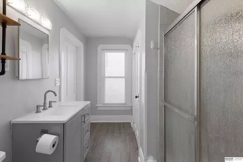 Bath - 160 Cedar St, Springfield, NE 68059 photo 1 of 1
