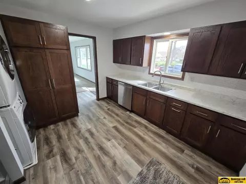 1020 Summit St, Beatrice, NE 68310 photo 6