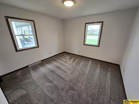 1020 Summit St, Beatrice, NE 68310 photo 9