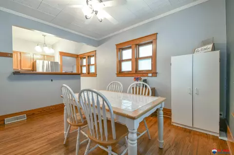 Dining - 601 Grable Ave, Beatrice, NE 68310 photo 3 of 3