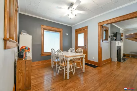 Dining - 601 Grable Ave, Beatrice, NE 68310 photo 2 of 3