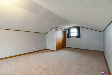 Bedroom - 601 Grable Ave, Beatrice, NE 68310 photo 4 of 4