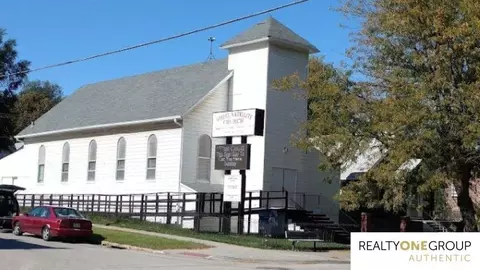 1468 S 13 St, Omaha, NE 68108