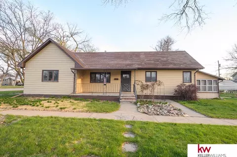 104 E 7th St, Superior, NE 68978