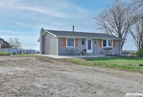 61615 Us Highway 136 Hwy, Tecumseh, NE 68450