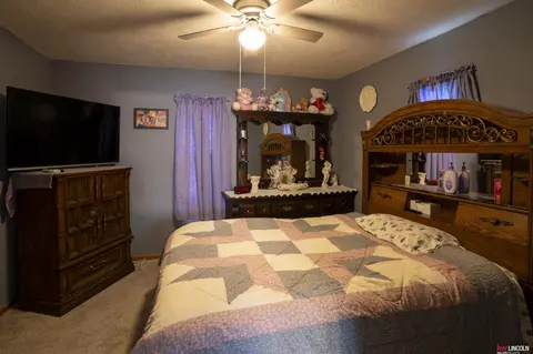 Bedroom - 709 S 11 St, Beatrice, NE 68310 photo 2 of 3