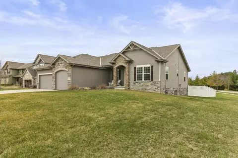 7601 N 156 Ave, Bennington, NE 68007