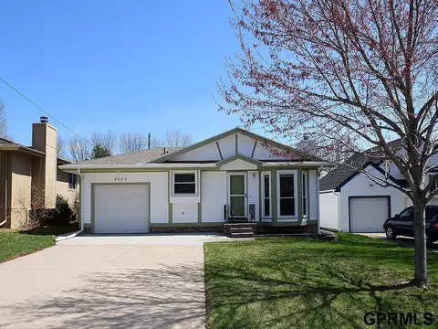6023 N 105 St, Omaha, NE 68134