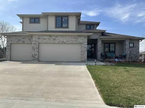 7326 N 154th Ave, Bennington, NE 68007