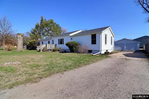 106 Jefferson St, Waterloo, NE 68069