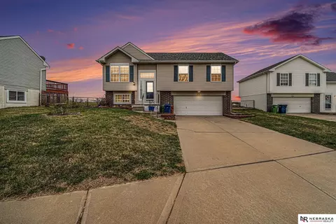 14316 S 25th Ave, Bellevue, NE 68123