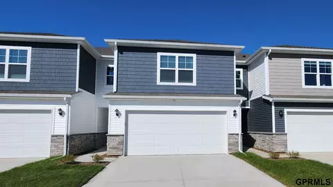 20529 Margo St, Gretna, NE 68028