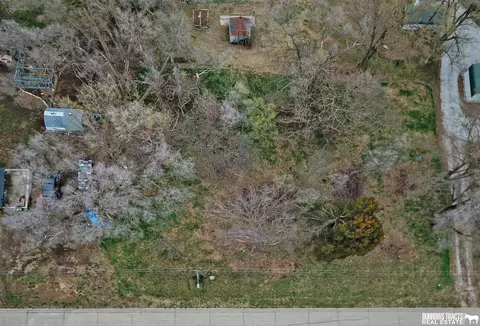 203 W Park St, Weeping Water, NE 68463