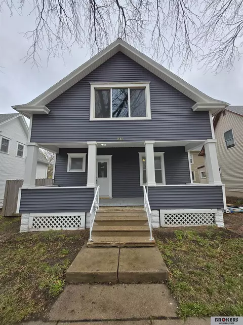 216 N 30th St N, Lincoln, NE 68503