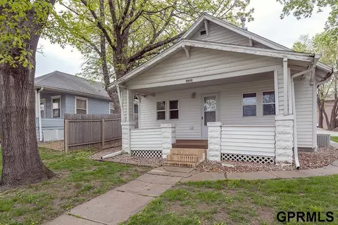 2200 S 9th St S, Lincoln, NE 68502