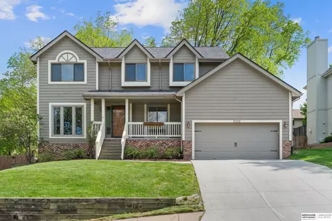 3105 Rahn Blvd, Bellevue, NE 68123