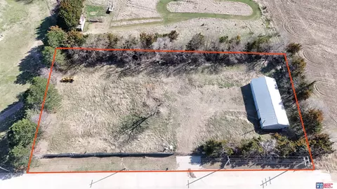 961 Ridge St, Osceola, NE 68651
