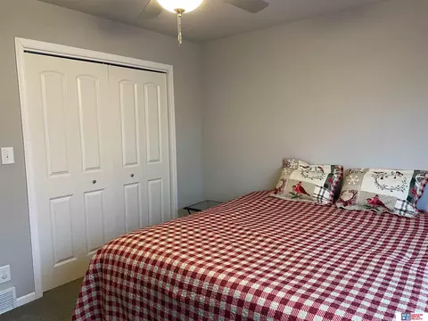 810 Matson St, Aurora, NE 68818 photo 13
