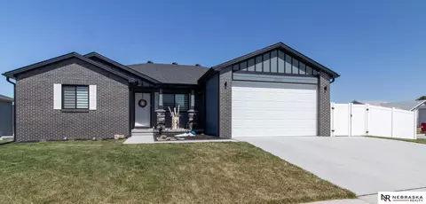 2800 W Kyle Ln, Lincoln, NE 68522