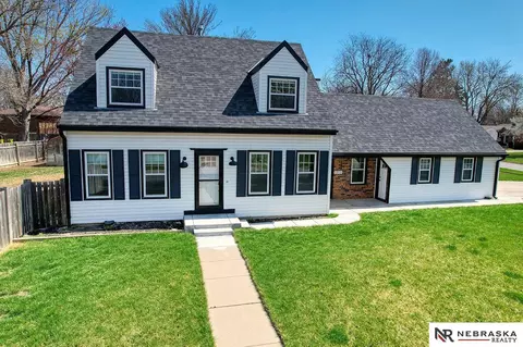5810 S 30th St, Lincoln, NE 68516