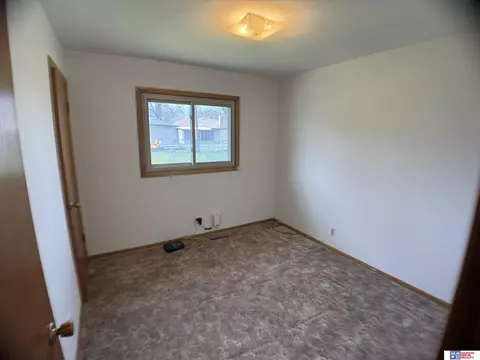 Bedroom - 1723 N 13th St, Beatrice, NE 68310 photo 3 of 7