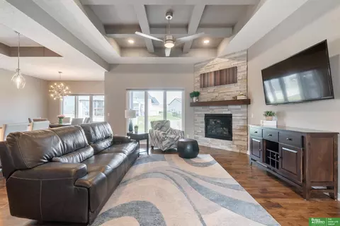 960 Elm Cir, Springfield, NE 68059 photo 16