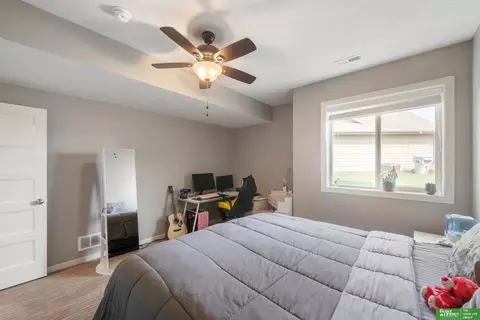 960 Elm Cir, Springfield, NE 68059 photo 39