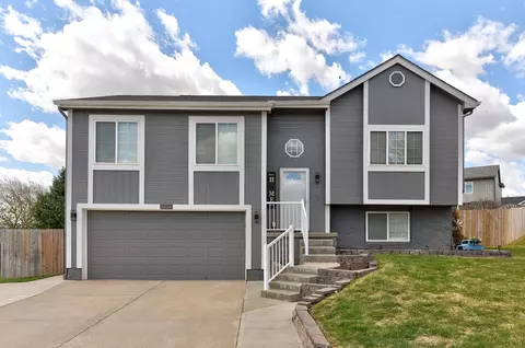 5016 N 168th Ave, Omaha, NE 68116