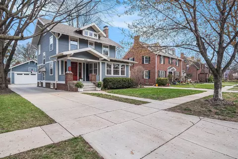 3032 Stratford Ave, Lincoln, NE 68502