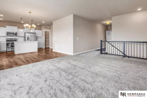 16615 Read St, Bennington, NE 68007 photo 5