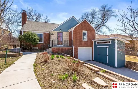5439 Seward St, Omaha, NE 68104