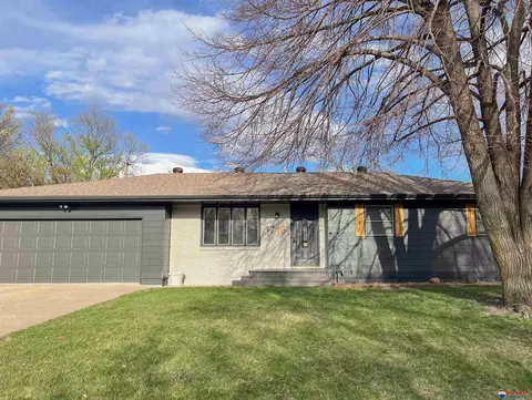 1716 Pleasant View Ave, Beatrice, NE 68310 photo 48